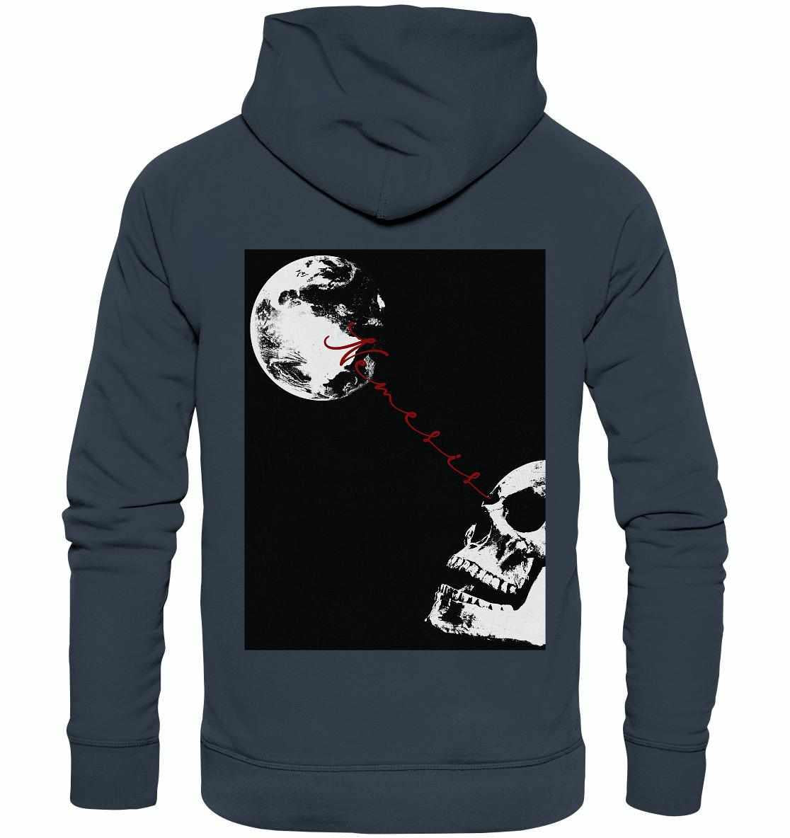 Vegan und Bio Hoodie: Nemesis - Dystopische digitale Collage mit Totenkopf und Mondmotiv auf der Rückseite, aus umweltfreundlichen Materialien, ideal für düstere Modefans.