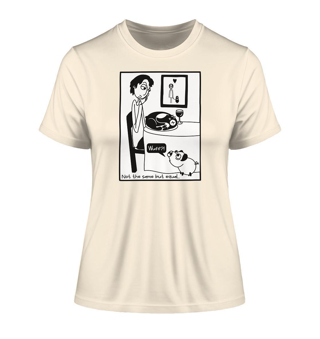 Vegan und Bio Ladies Shirt: Pig vs. Dog - Not the same but equal…, zeigt cartoonartige Illustrationen von einem Mann mit Hund und einer Frau mit Katze, unterstreicht Tierrechtsbotschaft.
