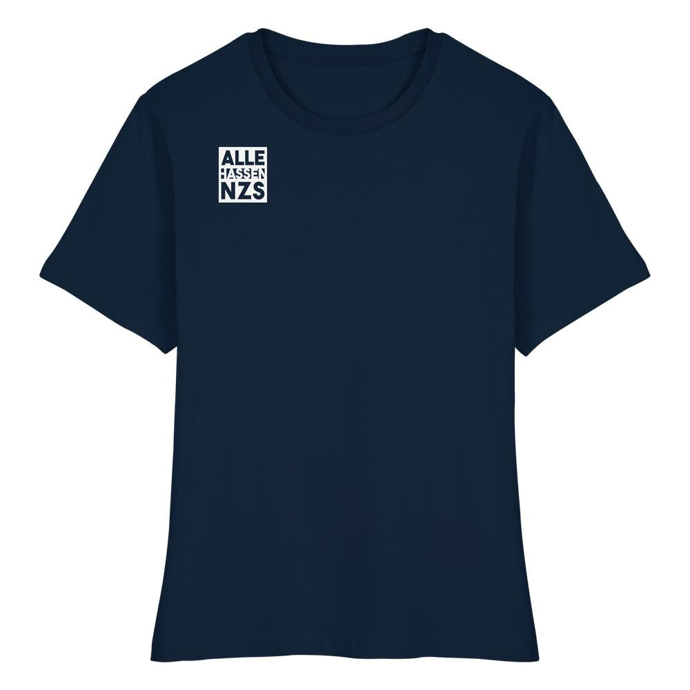 Navy-blaues T-Shirt mit weißem, quadratischem Druck ALLE HASSEN NZS auf der Brust. Veganes und nachhaltiges Design von RUDE REBEL, 100 % Bio-Baumwolle.