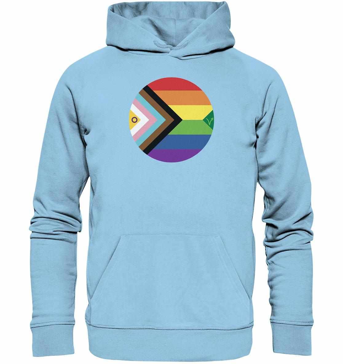 Vegan und Bio Hoodie: LGBTQAI+ Veganismus, hellblau mit Regenbogenlogo auf Brust, nachhaltig aus Bio-Baumwolle und Recyclingmaterialien gefertigt, normale Passform, Kängurutasche, flache Zugkordeln.