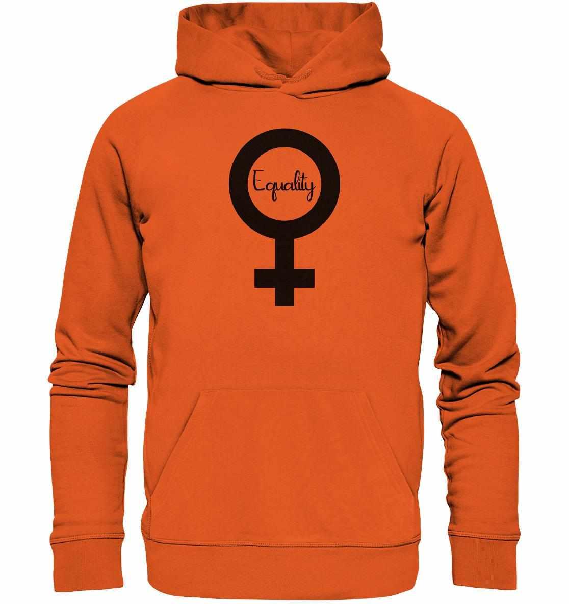 Vegan und Bio Hoodie: Feminismus - Der Kampf um Gleichberechtigung, getragen von einer Person, zeigt ein schwarzes und oranges Symbol auf der Vorderseite.