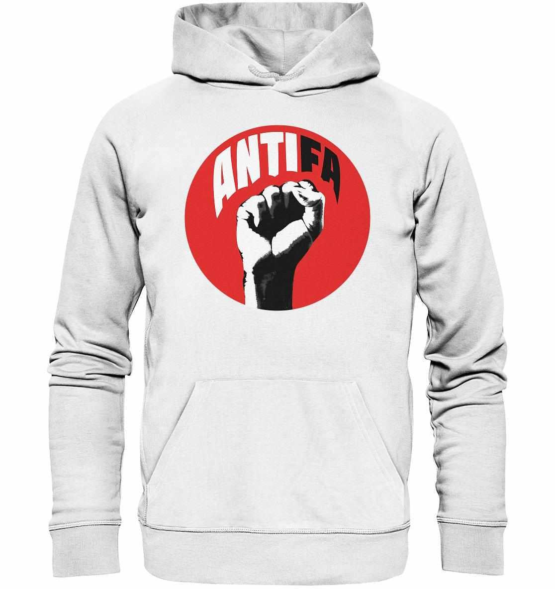 Vegan und Bio Hoodie: Antifa - Kampf gegen Rechts, weißer Hoodie mit rotem Logo und erhobener Faust, aus Bio-Baumwolle und recyceltem Polyester.