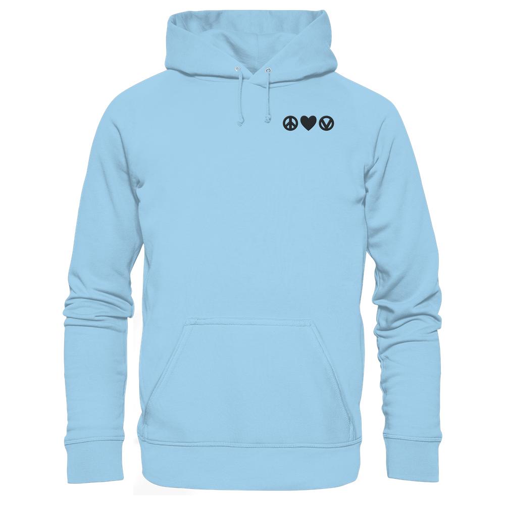 Vegan und Bio Hoodie bestickt: Peace - Love - Veganism, hellblau mit Kapuze und Kängurutasche; drei schwarze Symbole auf der Brust: Frieden, Herz, Veganismus.