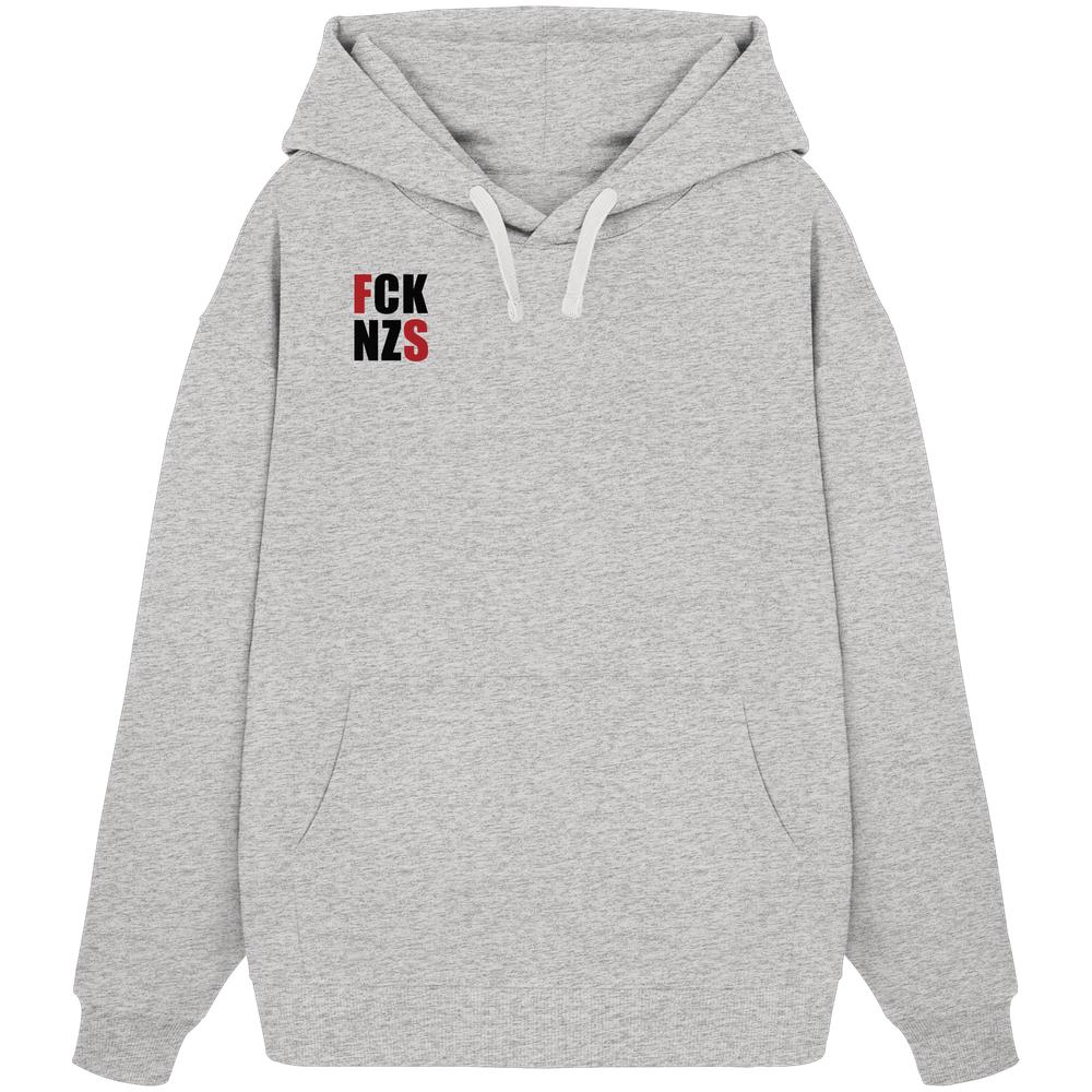 Vegan und Bio Oversized Hoodie: FCK NZS mit roten Highlights, hellgrauer Hoodie mit Kängurutasche, Kapuze und rebellischer Botschaft, aus 100% Bio-Baumwolle.