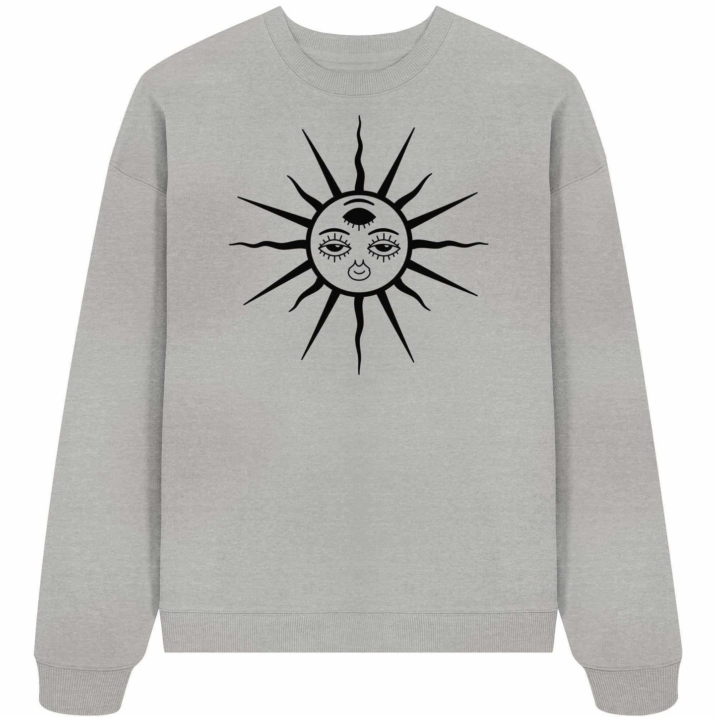 Vegan und Bio Oversized Sweatshirt mit schwarz-weißer Sonnenzeichnung und drei Augen, ideal für Goa Raves. Hergestellt aus Bio-Baumwolle, von RUDE REBEL.