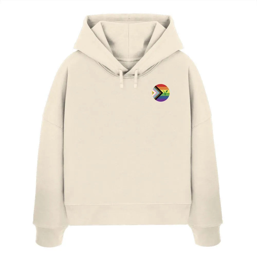 Kurzer Hoodie in hellem Naturbeige mit Kapuze, Kordeln und Regenbogen-Abzeichen vorn