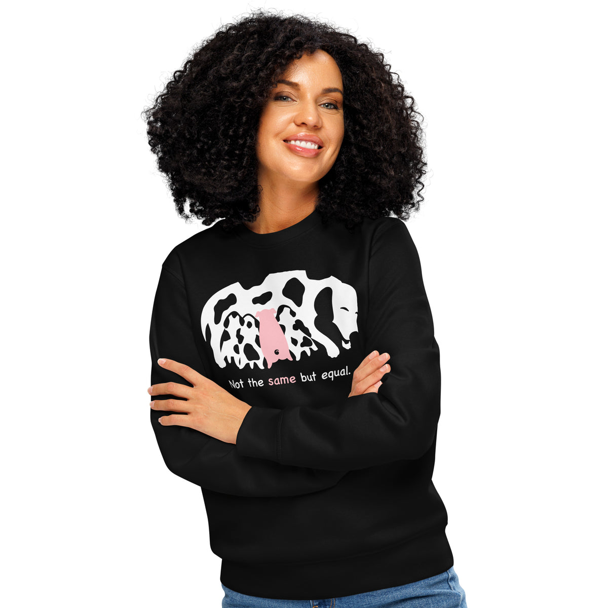 Schwarzes Sweatshirt am Model mit Tiermotiv vorne, langärmlig