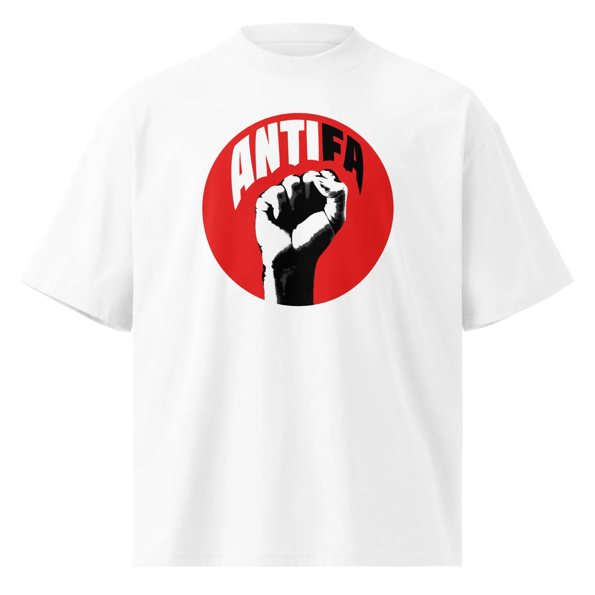 Oversized T-Shirt in Weiß mit ANTIFA-Logo im roten Kreis