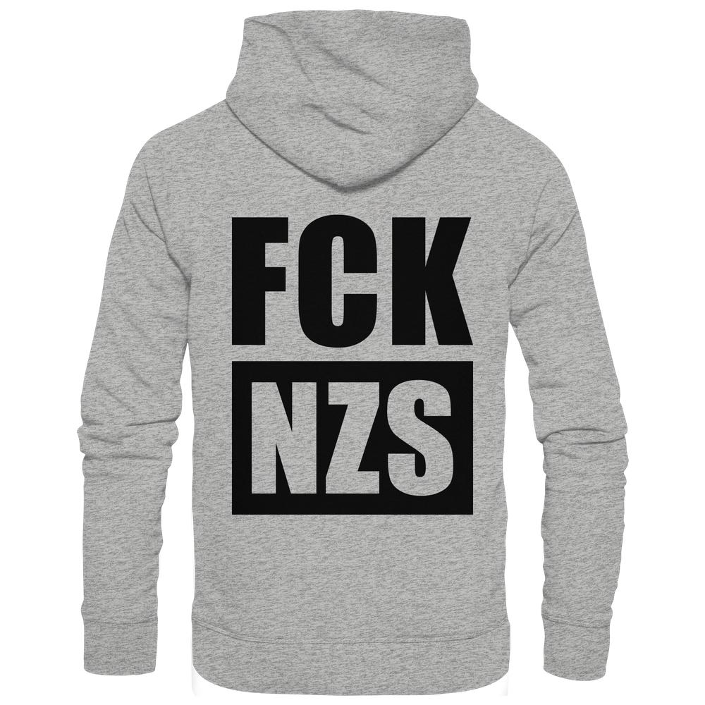 Rückansicht des Vegan und Bio Hoodie: FCK NZS mit großem, schwarzen Anti-Nazi-Slogan. Hergestellt aus Bio-Baumwolle und recyceltem Polyester.