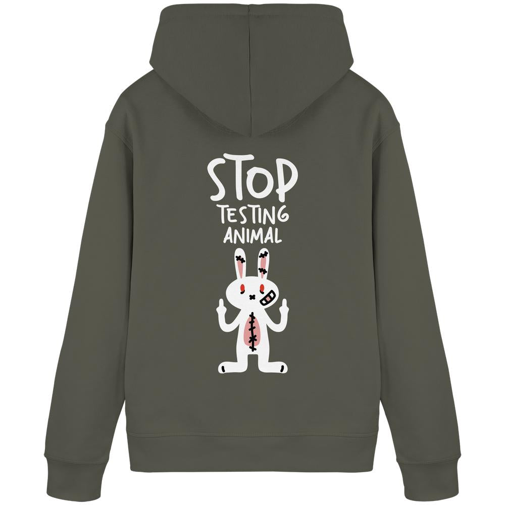 Olivegrüner Hoodie mit wütendem Cartoon-Hasen und Slogan STOP TESTING ANIMAL, rebellisches Design für Tierrechte. Bio-Baumwolle, recyceltes Polyester, nachhaltiger und veganer Stil.