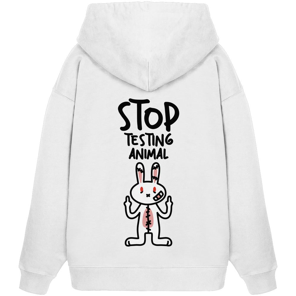 Rückseite eines weißen Hoodies mit Cartoon-Hasenmotiv, das STOP TESTING ANIMAL zeigt. Vegan und Bio Oversized Hoodie: Angry Rabbit - Animal Rights, rebellisch gegen Tierversuche.