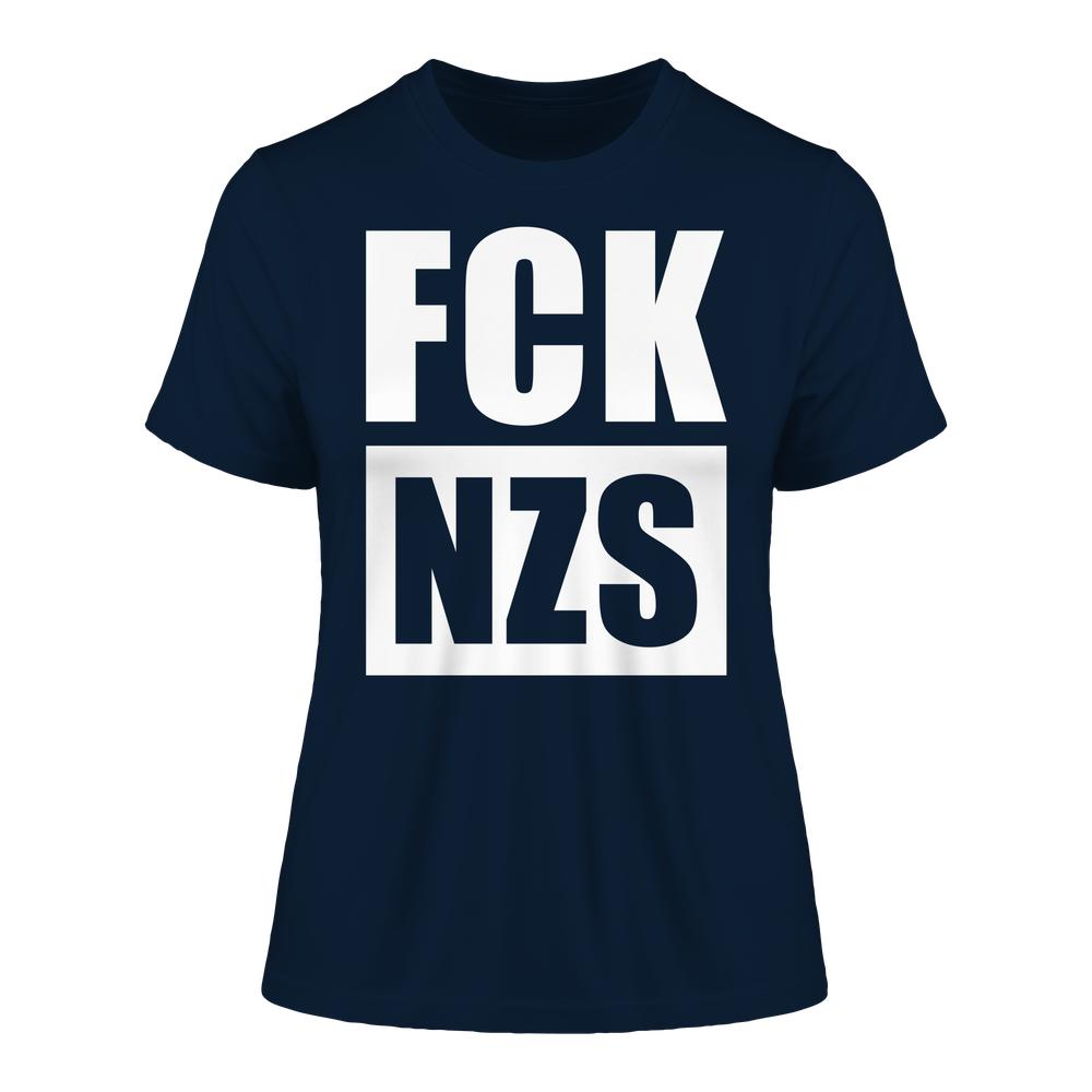 Dunkelblaues T-Shirt mit weißem Slogan „FCK NZS“; Vegan und Bio Ladies Shirt, enge Passform, 100% Bio-Baumwolle, rebellisches Design von RUDE REBEL.