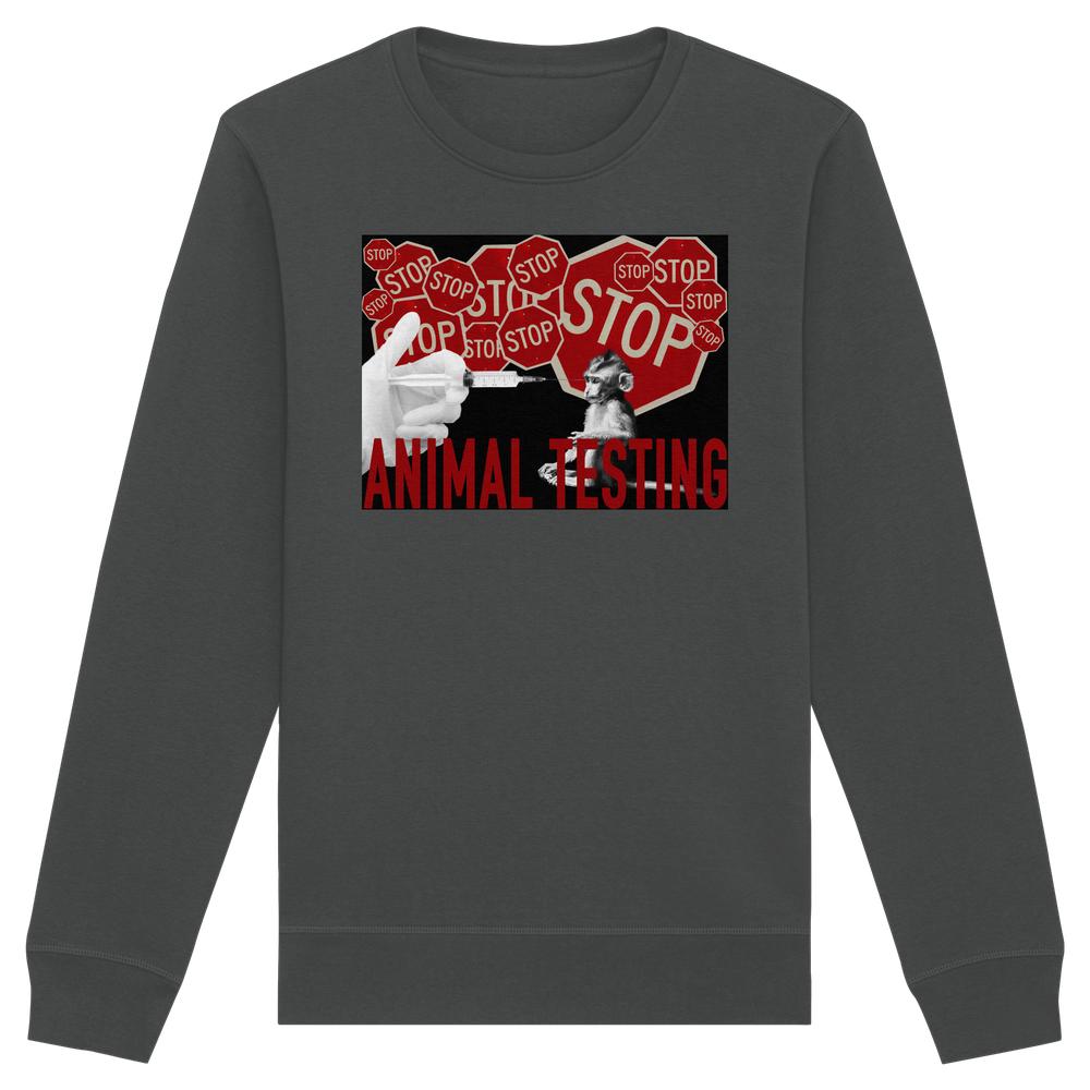 Dunkelgraues Sweatshirt mit rotem STOP ANIMAL TESTING!-Motiv, zeigt Spritze und Affe, symbolisiert klaren Protest gegen Tierversuche. Veganer, Bio Unisex Hoodie von RUDE REBEL.
