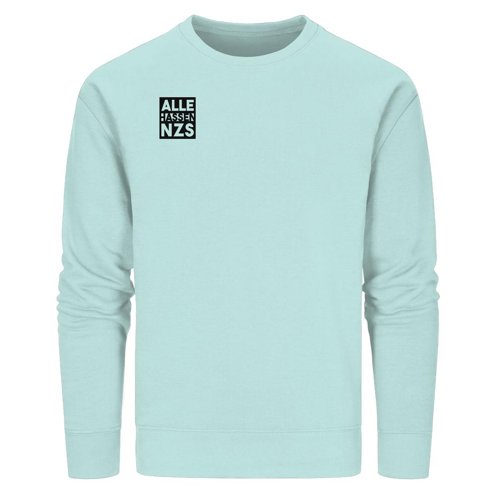 Vegan und Bio Unisex Sweatshirt: ALLE HASSEN NZS! in seafoam mit kleinem schwarzen Quadrat und weißem Schriftzug auf der linken Brust. Nachhaltig gefertigt aus Biobaumwolle und recyceltem Polyester.