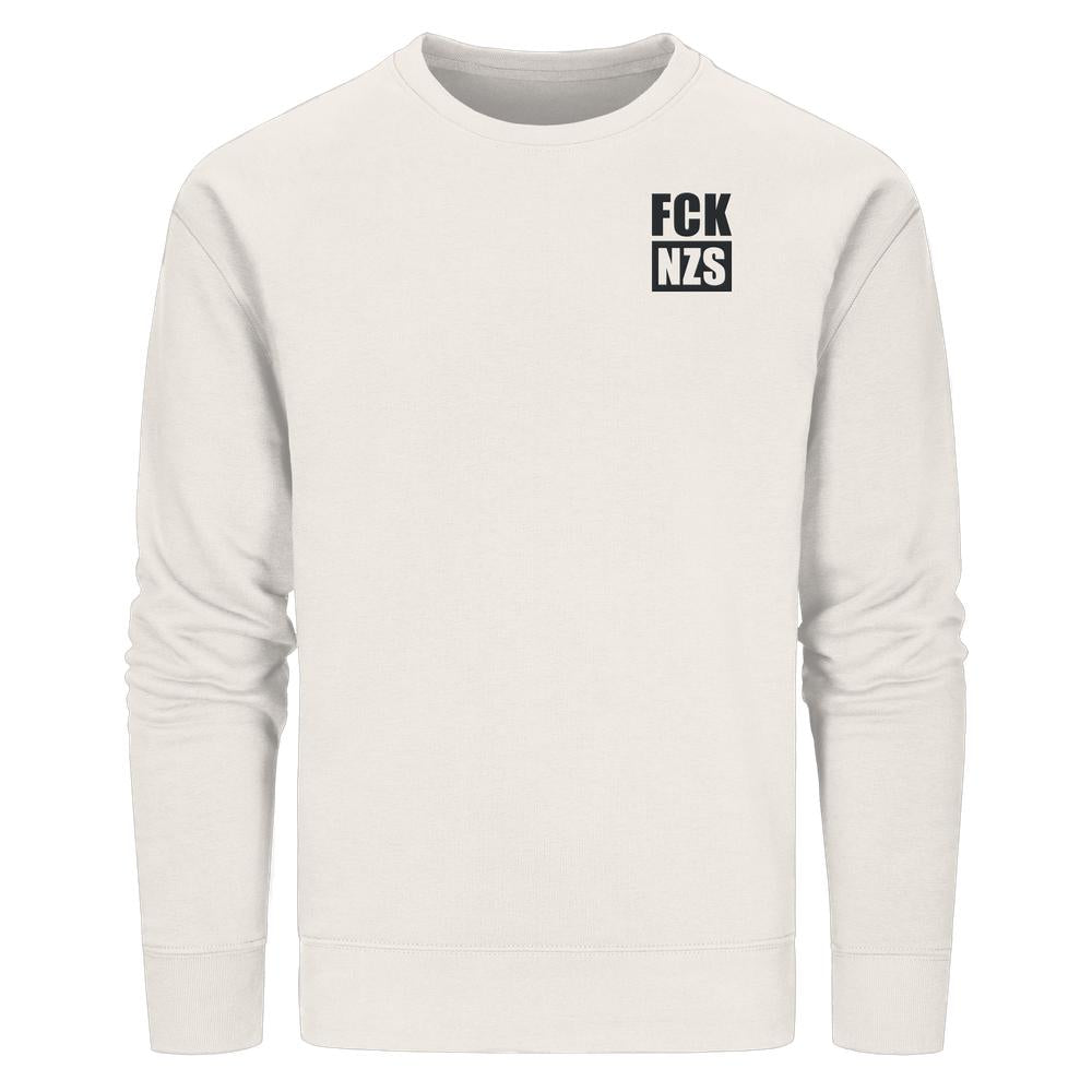 Vegan und Bio Sweatshirt bestickt: FCK NZS - Organic Basic Unisex Sweatshirt, off-white, mit kleinem schwarzen Schriftzug auf der Brust, nachhaltiges Material, normale Passform.