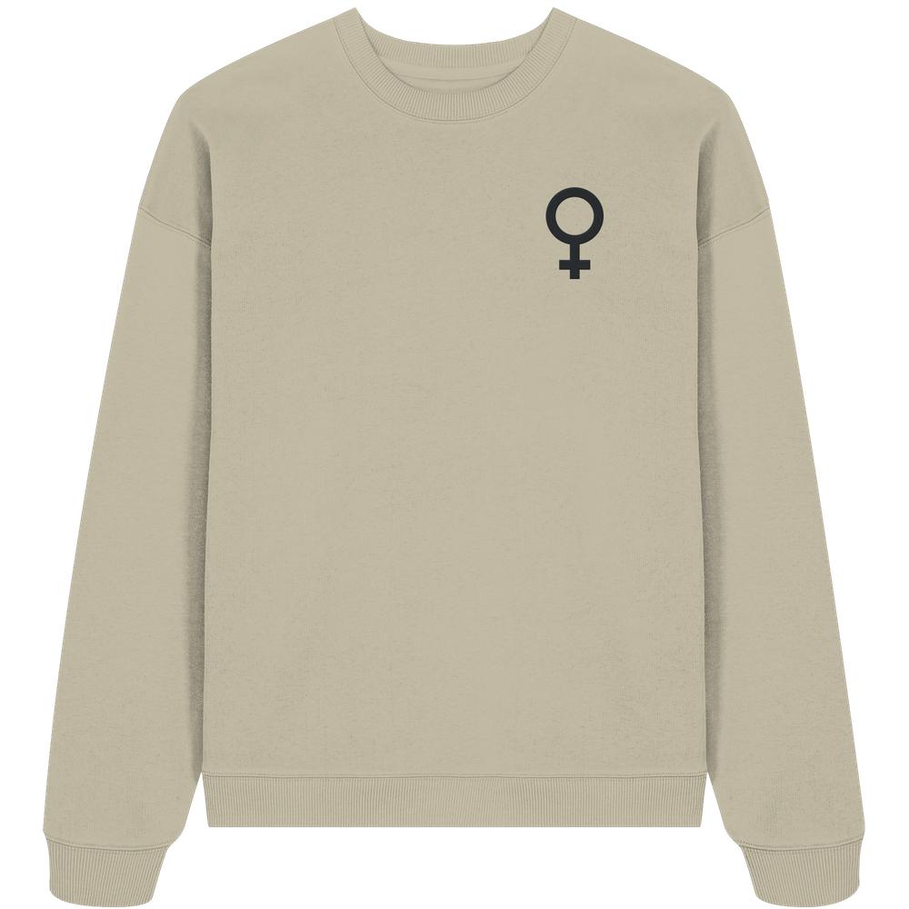 Vegan und Bio Oversized Sweatshirt bestickt: Das Venussymbol, schlichtes beige Crewneck-Design mit kleinem schwarzen Venuszeichen, aus 100% Bio-Baumwolle, verkörpert feministischen Kampf und Nachhaltigkeit.