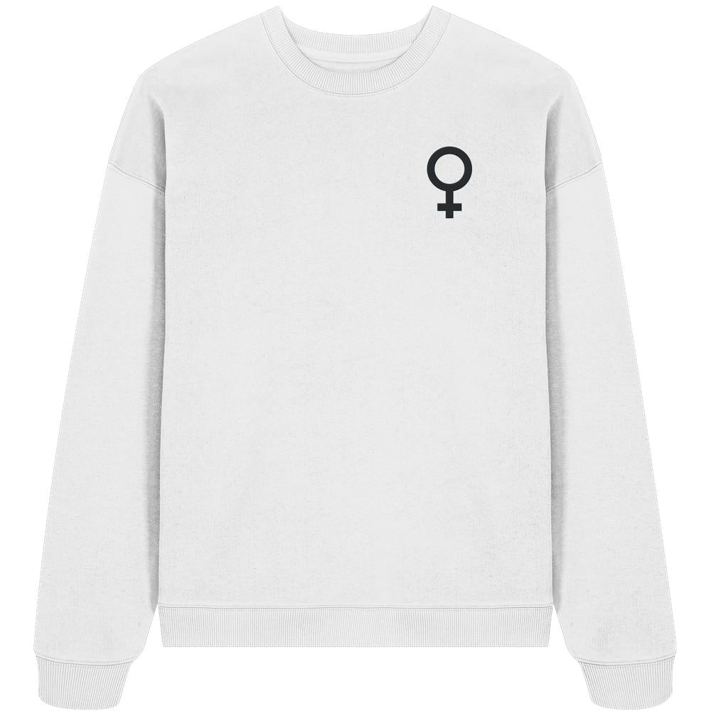 Weißes Bio-Oversized-Sweatshirt mit gesticktem Venus-Symbol links auf der Brust, symbolisiert feministischen Kampf; aus 100% Bio-Baumwolle, betont Gleichberechtigung und Nachhaltigkeit.