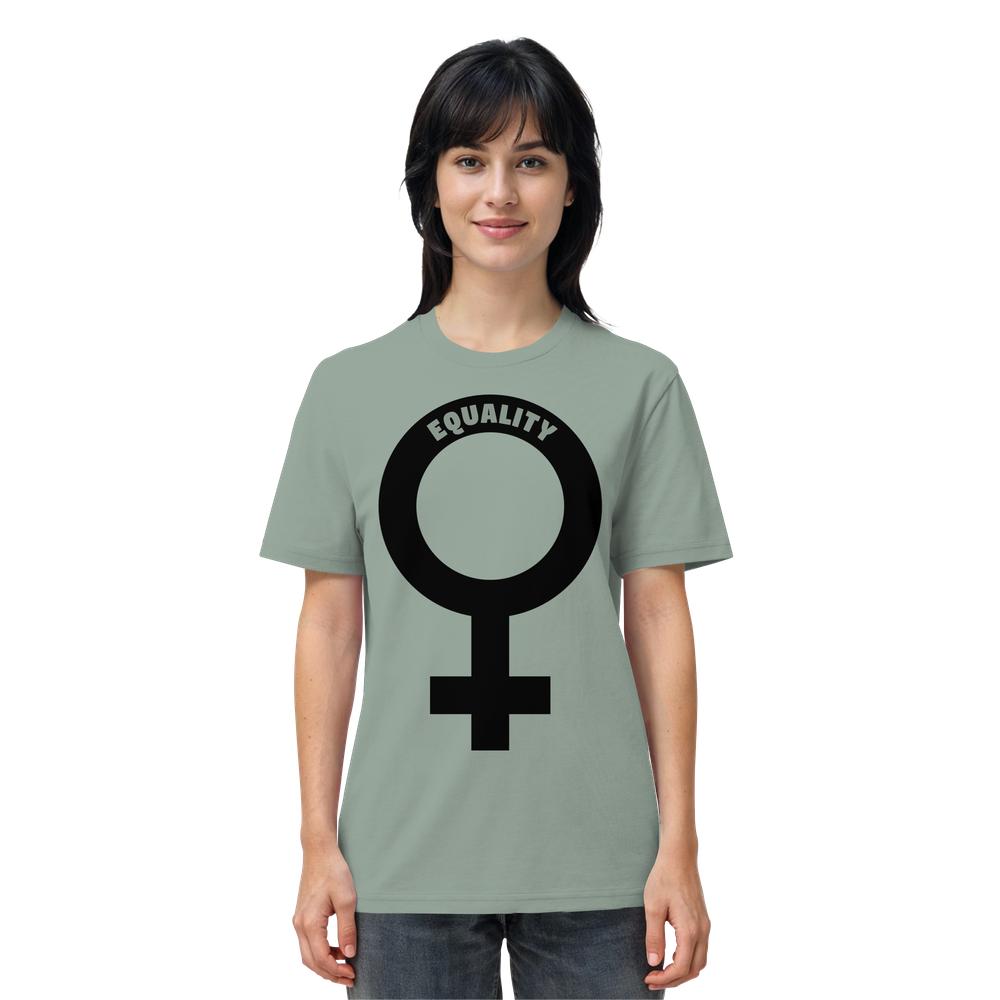 Person trägt ein Vegan und Bio Unisex Shirt: Das Venussymbol - Feministisches Shirt mit großem schwarzen Venussymbol und EQUALITY Schriftzug, aus 100% Bio-Baumwolle, normale Passform.