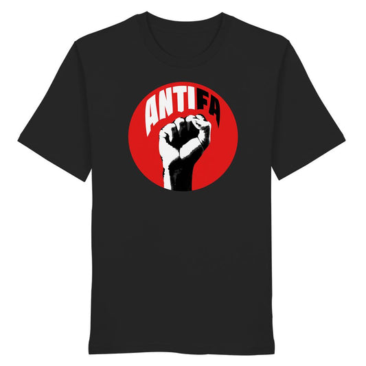Schwarzes T-Shirt mit rotem Kreis und stilisierter Faust, „ANTIFA“-Schriftzug oben; Unisex-Design aus Bio-Baumwolle, symbolisiert den Kampf gegen Rechts.