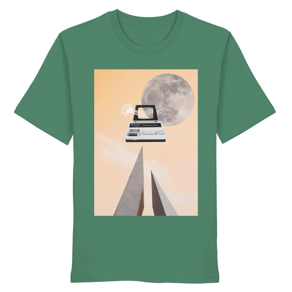 Vegan und Bio Unisex Shirt: Retro Nerd mit surrealem Grafikdruck, zeigt Mond, Säulen und schwebenden Computer, symbolisiert Natur, Technologie und Vergänglichkeit. 100% Bio-Baumwolle.