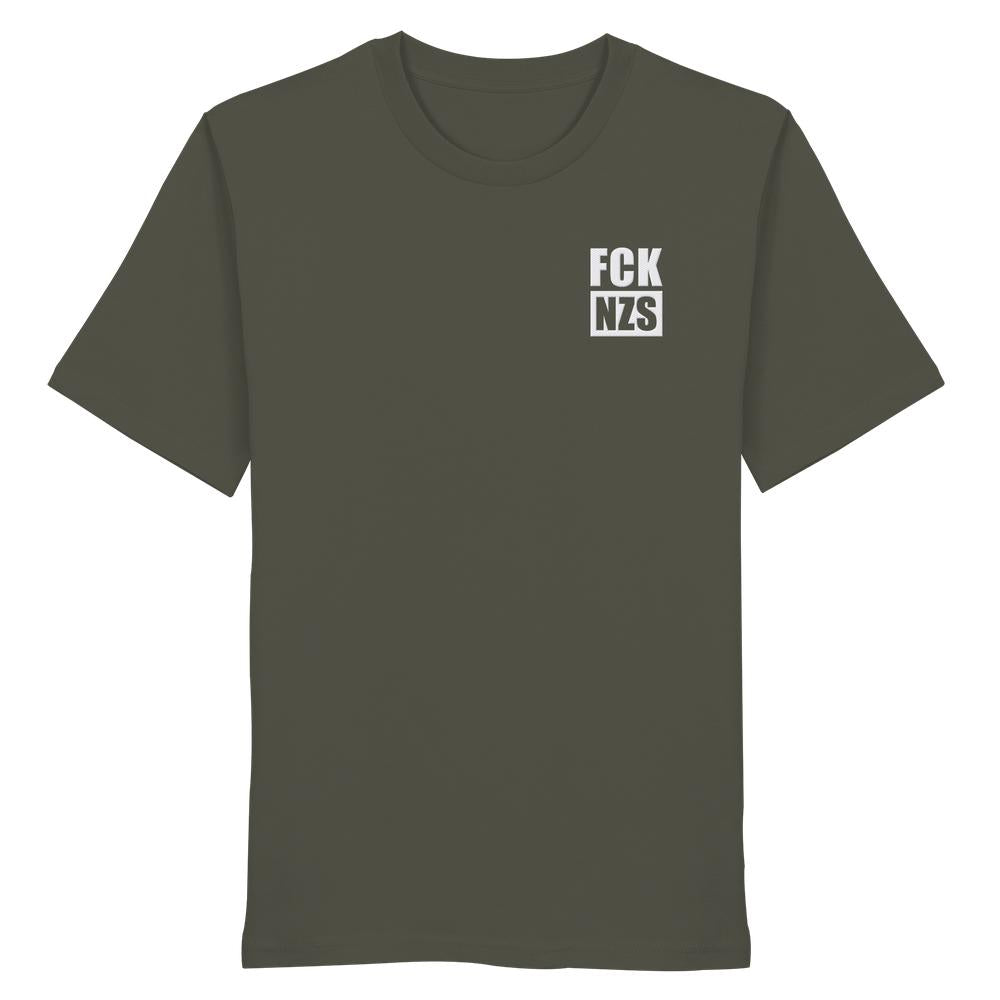 Olivegrünes Bio-Unisex T-Shirt mit weißem FCK NZS Print auf der Brust. Nachhaltig aus 100% Bio-Baumwolle, entworfen von RUDE REBEL für umweltbewusste und politische Statements.