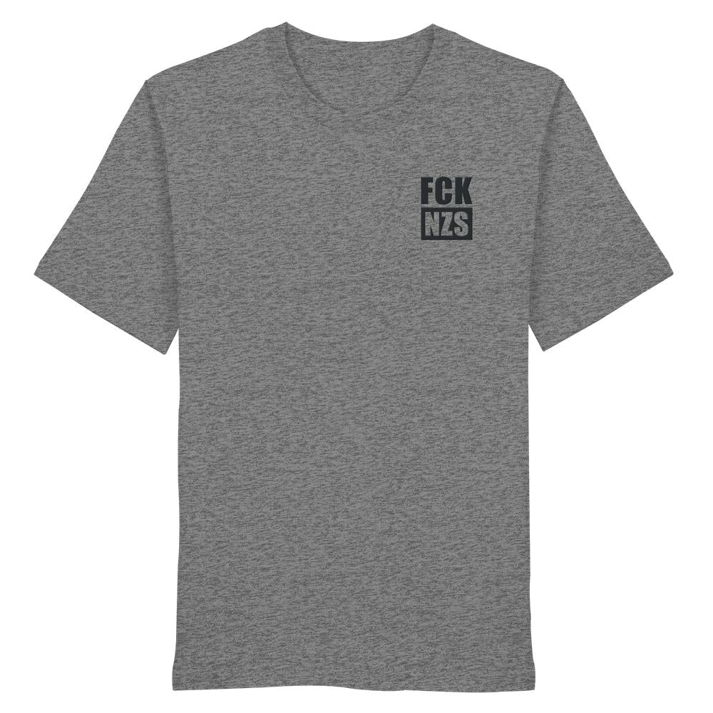 Vegan und Bio Unisex Shirt bestickt: FCK NZS - Organic Shirt. Heather-graues T-Shirt mit Anti-Nazi-Slogan links auf der Brust, aus 100% Bio-Baumwolle, normale Passform, kurze Ärmel.