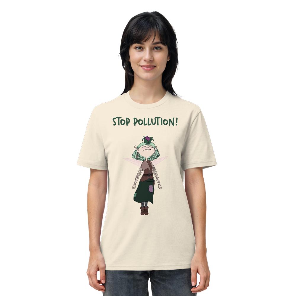 Person trägt das Vegan und Bio Unisex Shirt: STOP POLLUTION! - Krawall Fee mit Feenmotiv und Slogan, symbolisiert rebellischen Umweltschutz, aus 100% Bio-Baumwolle.