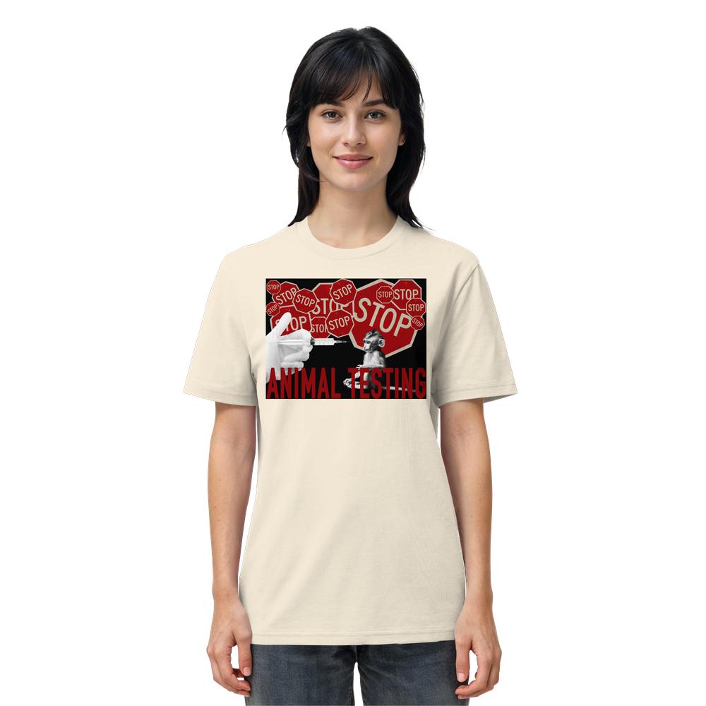 Person trägt Vegan und Bio Unisex Shirt: STOP ANIMAL TESTING! mit grafischem Anti-Tierversuch-Design, featuring rote Stop-Schilder, Spritze und Labortier, aus 100% Bio-Baumwolle.