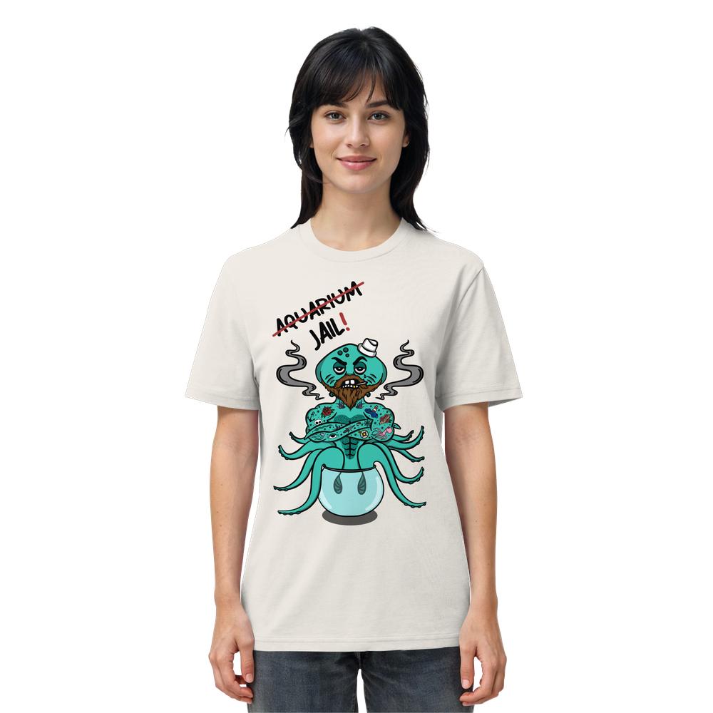 Modell trägt das Vegan und Bio Unisex Shirt: Animal Rights - Aquarium=Jail! mit grünem, tätowiertem Oktopus unterstreicht Tierrechte und kritisiert Aquarienhaltung.