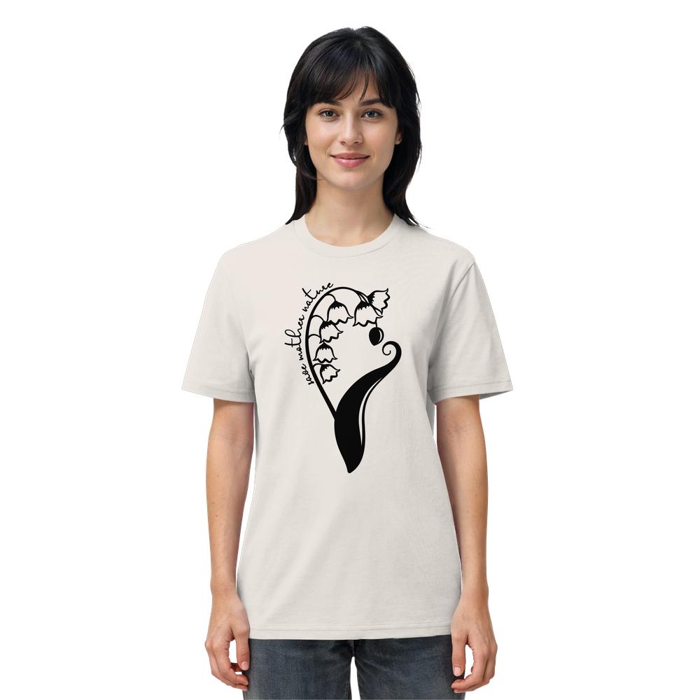 Frau trägt das Vegan und Bio Unisex Shirt: Save Mother Nature with Flower Power, mit minimalistischer Maiglöckchen-Grafik und dem Schriftzug peace within nature, aus 100% Biobaumwolle.