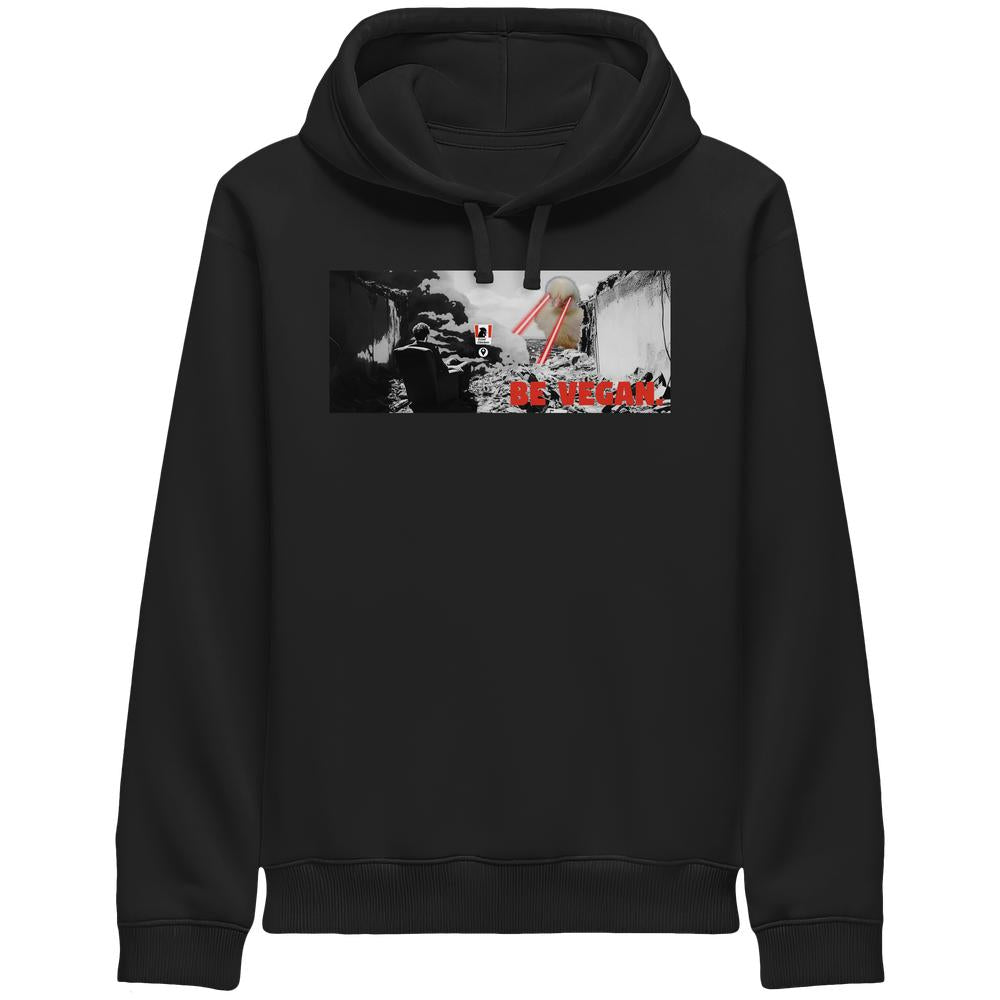 Schwarzer Vegan und Bio Side Pocket Hoodie: BE VEGAN. mit Grafik eines zerstörten Raums, Person und Kuhkopf mit roten Laseraugen, darunter rote Schrift BE VEGAN..