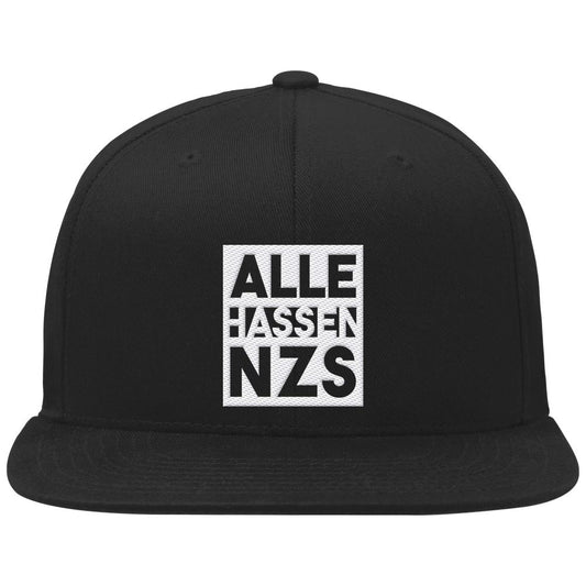 Vegan und Bio Snapback Cap: ALLE HASSEN NAZS! Schwarze Cap mit verstärkter Front und weißem Print, größenverstellbar, aus 100% Bio-Baumwolle, handwaschbar.