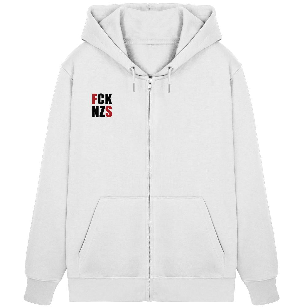 Vegan und Bio Zipper Hoodie: FCK NZS mit roten Highlights, weißer Kapuzenpullover mit Reißverschluss, rebellischer Aufdruck auf der Brust, nachhaltige Materialien.
