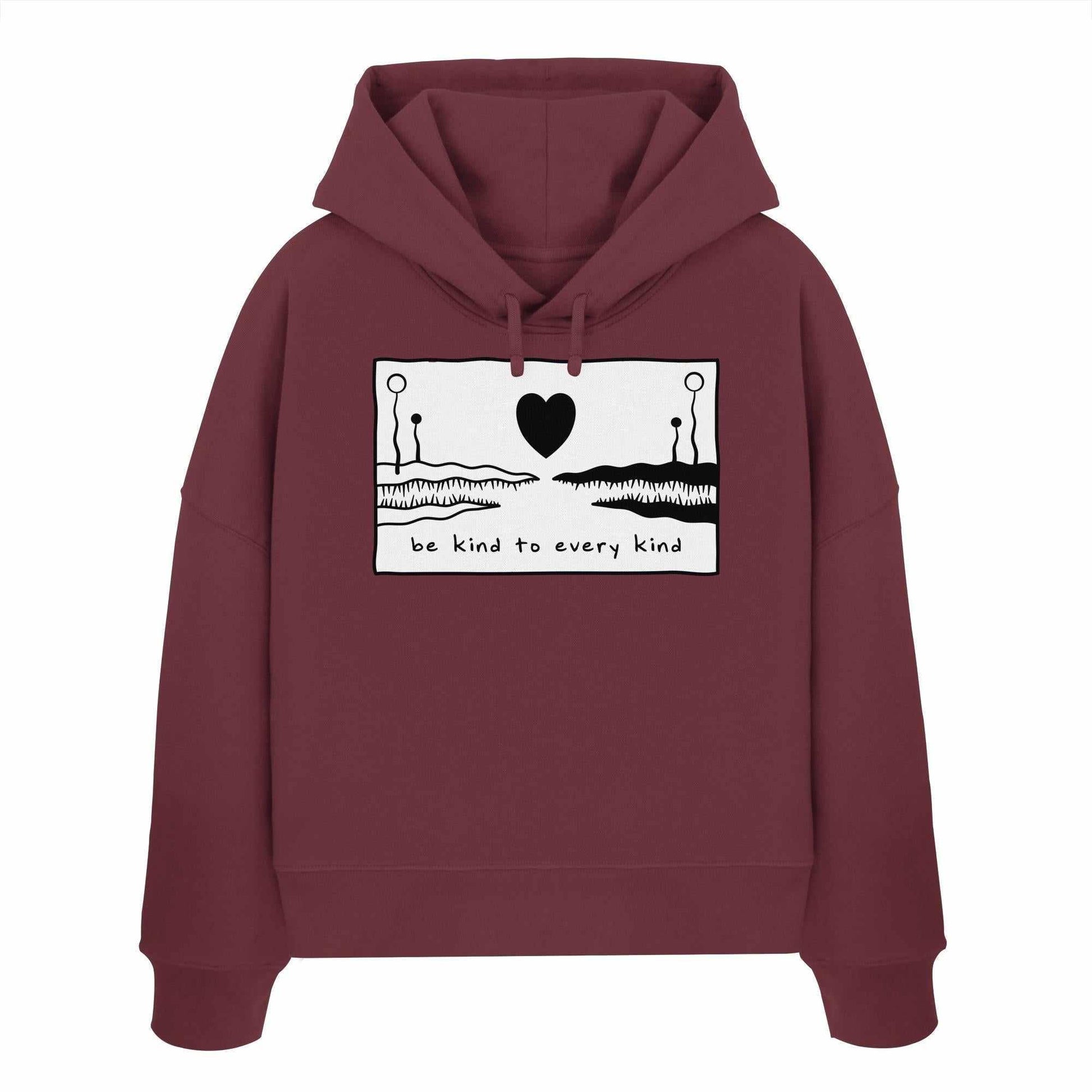 Vegan und Bio Crop Hoodie: Be kind to every kind, maroon mit weißen und schwarzen Herzen, hergestellt aus 100% Bio-Baumwolle, rebellisches Design für nachhaltige Mode.