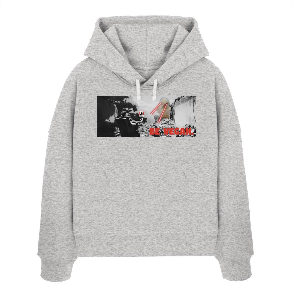 Vegan und Bio Crop Hoodie BE VEGAN: Grauer Hoodie mit Grafik einer Person und eines Schafs mit Laseraugen, veganer Slogan unten. 100% Bio-Baumwolle.
