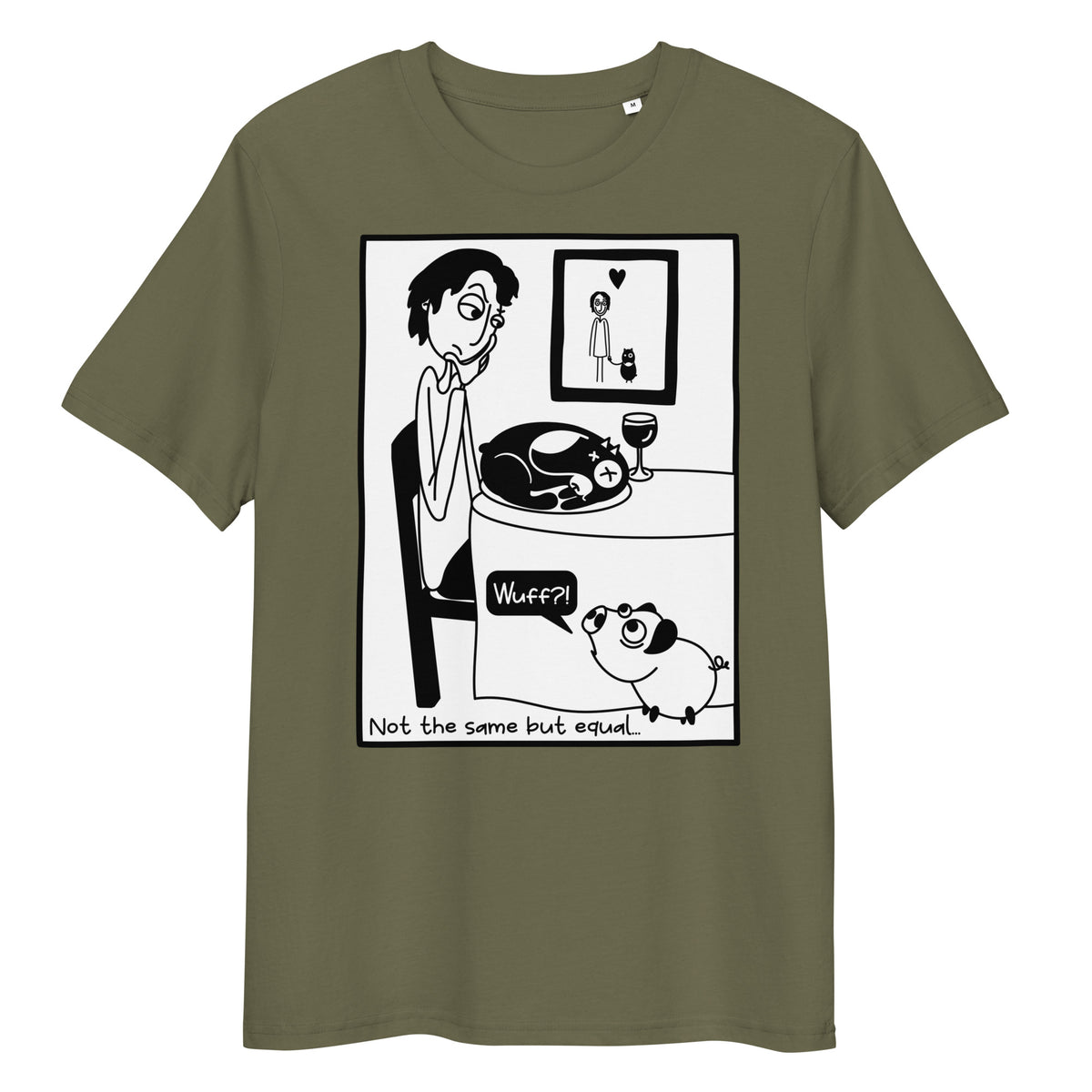 Olivgrünes Bio-Baumwoll-T-Shirt mit Comic-Print „Not the same but equal“ und Schweine-Motiv.
