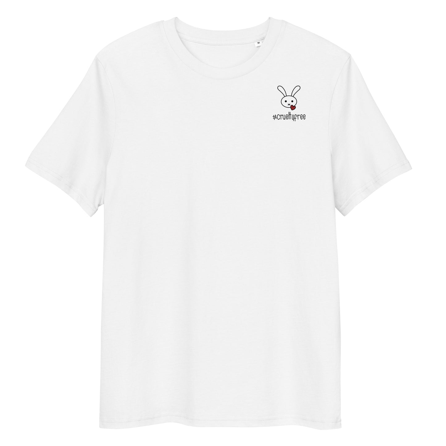 Weißes Bio-Baumwoll-T-Shirt mit kleinem Hasen-Motiv und #crueltyfree Schriftzug auf der Brust.