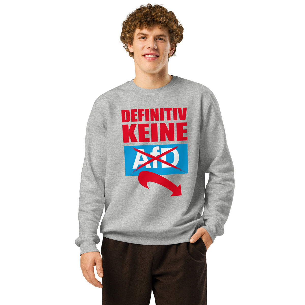 Grau meliertes Sweatshirt mit Frontprint, getragen von Model mit Rundhalsausschnitt
